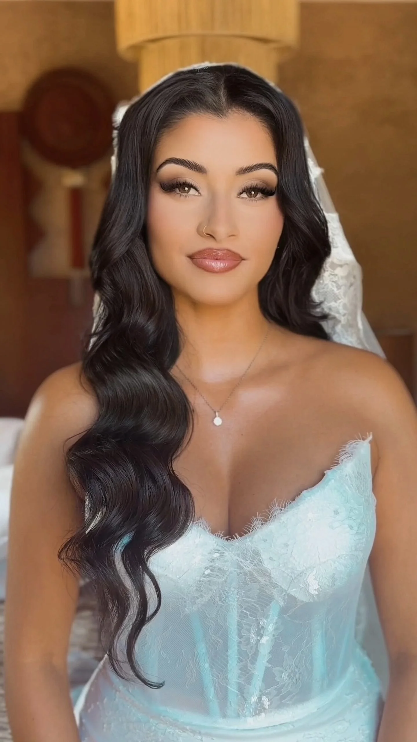 Luxury bride with long Hollywood waves bridal hairstyle in Marrakech